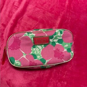 Lilly Pulitzer makeup bag NWOT